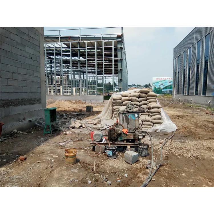 前进地基下沉注浆加固施工